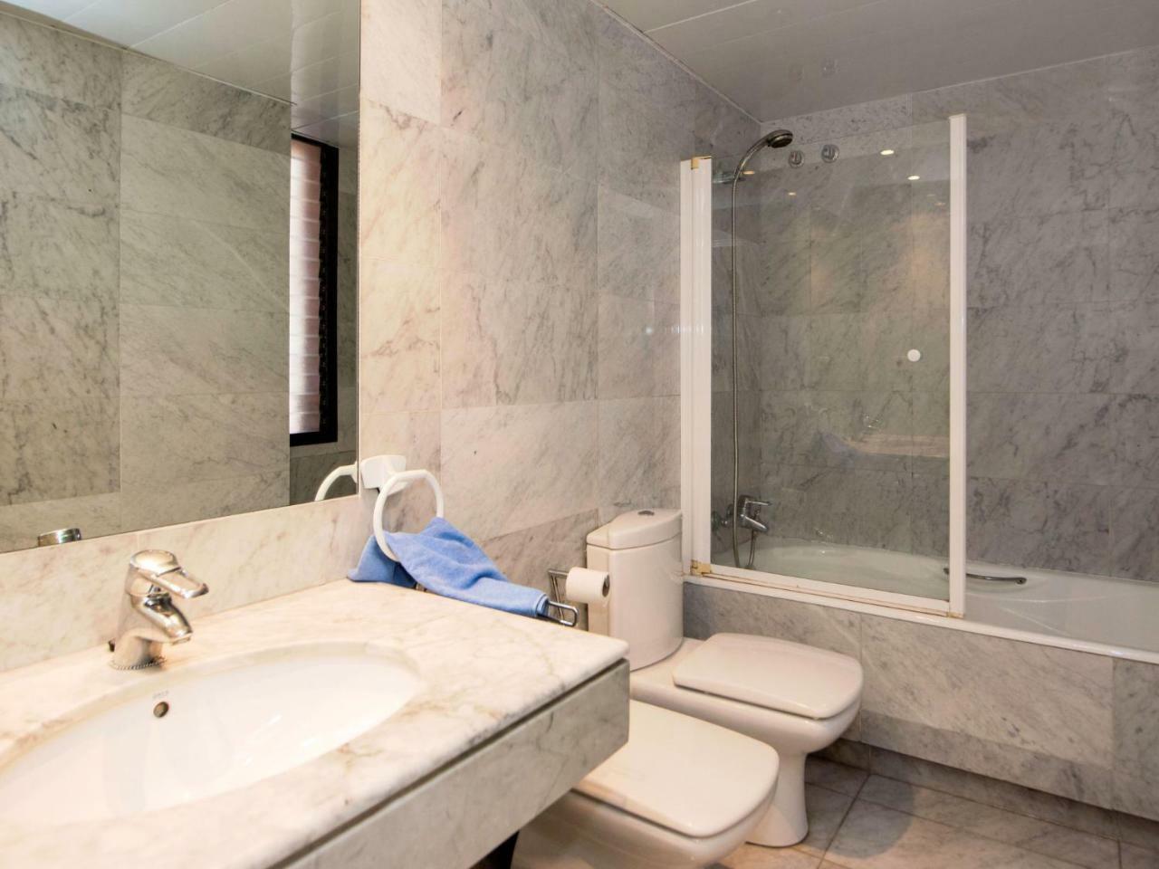 Apartment Vila Olimpica Sant Marti - Sardenya Barcelona Bagian luar foto
